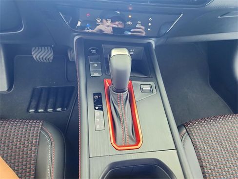 New 2026 Nissan Kicks SR image 25