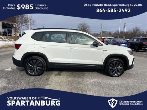 Used 2023 Volkswagen Taos S image 2