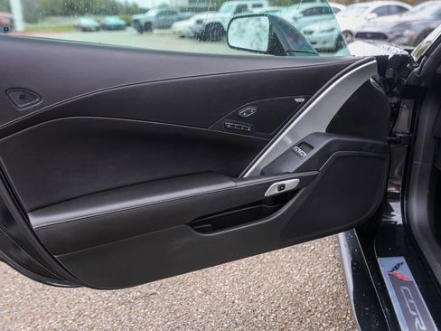 Used 2016 Chevrolet Corvette Stingray Coupe w/ 2LT Preferred Equipment Group image 22