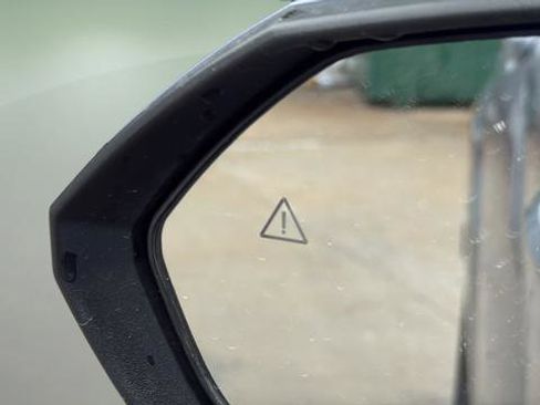 Used 2024 Hyundai Kona SEL FWD image 30