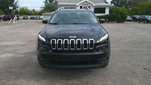 Used 2016 Jeep Cherokee Latitude w/ Safety/Convenience Group AWD/4WD image 10