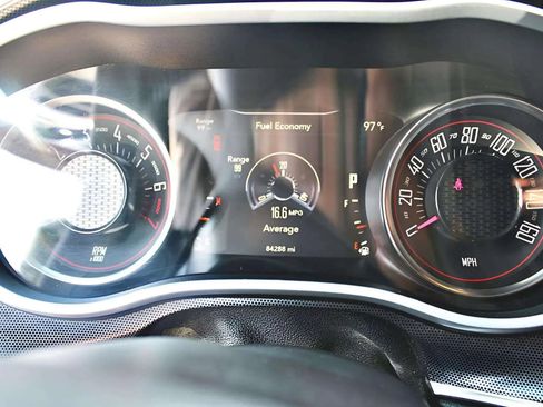 Used 2017 Dodge Challenger SXT Plus image 16