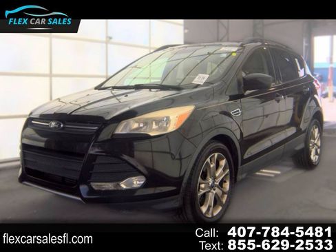 Used 2016 Ford Escape SE w/ SE Leather Comfort Package FWD image 1