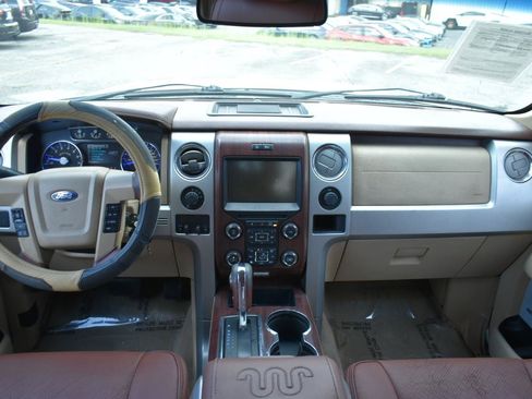 Used 2013 Ford F150 King Ranch w/ King Ranch Luxury Pkg AWD/4WD image 11