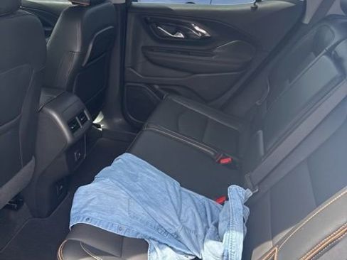 Used 2023 GMC Terrain AT4 w/ Infotainment Package II image 7