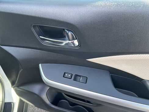 Used 2016 Honda CR-V Touring image 39