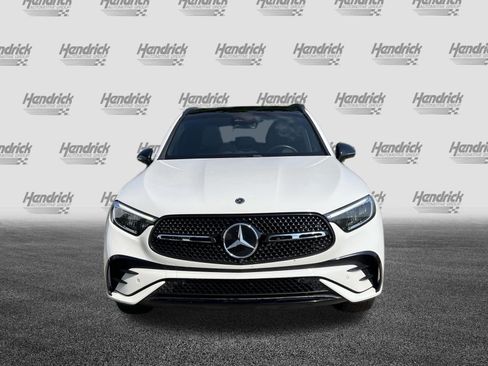 Certified 2025 Mercedes-Benz GLC 300 image 3