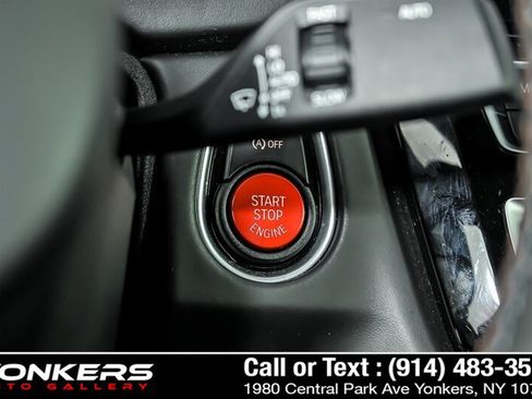 Used 2020 BMW M4 Coupe w/ Competition Package RWD image 23