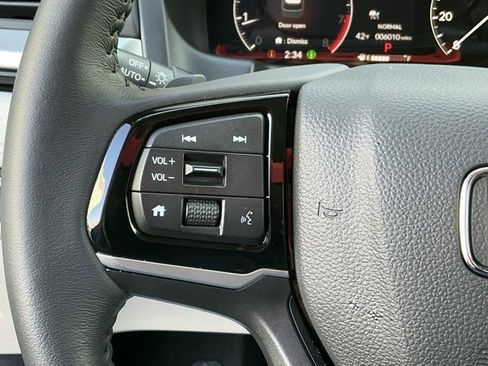 Used 2026 Honda Odyssey Touring image 30