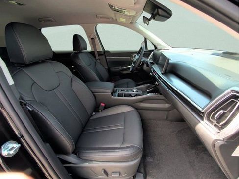 New 2026 Kia Sorento EX FWD image 37