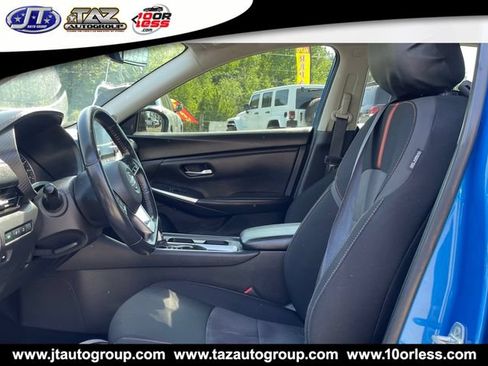Used 2023 Nissan Sentra SR w/ Electronics Package FWD image 8