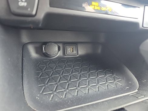 Used 2025 Toyota RAV4 LE image 25