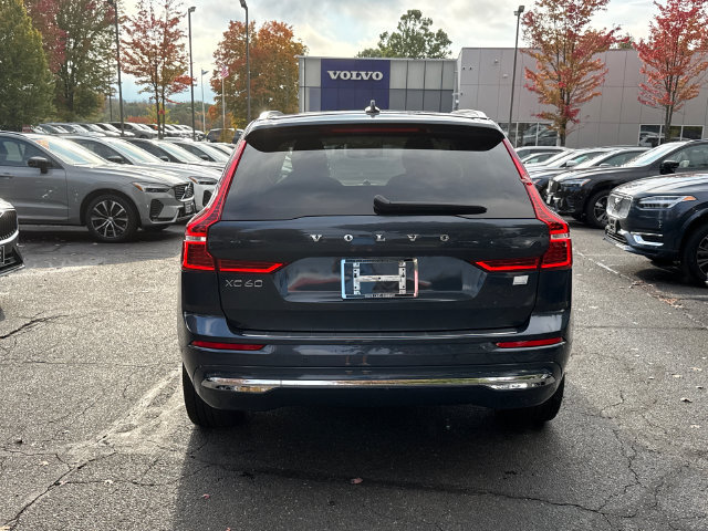 Used 2023 Volvo XC60 T8 Ultimate w/ Climate Package AWD/4WD image 3