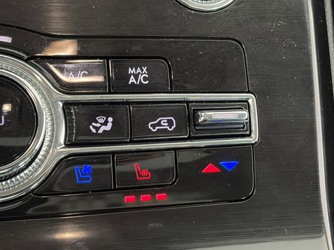 Used 2022 Lincoln Nautilus Reserve AWD/4WD image 26