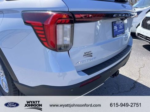 New 2026 Ford Explorer Active image 10