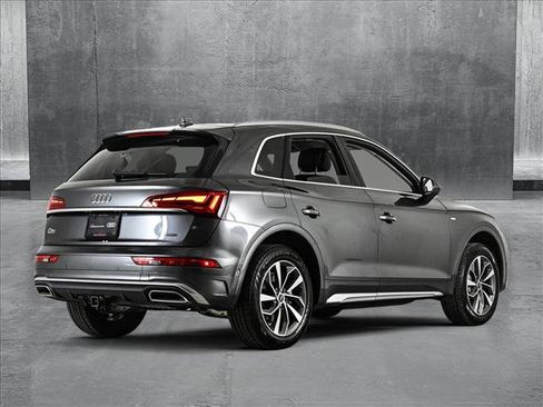 Used 2023 Audi Q5 2.0T Prestige w/ Prestige Package AWD/4WD image 5