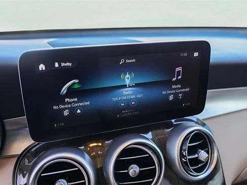 Used 2021 Mercedes-Benz GLC 300 image 18