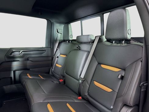 New 2026 GMC Sierra 2500 AT4 w/ AT4 Premium Plus Package image 25