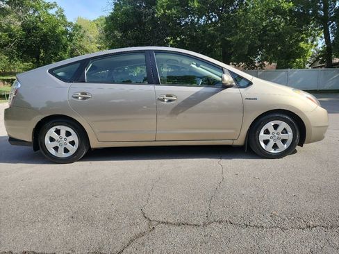 Used 2006 Toyota Prius FWD image 9