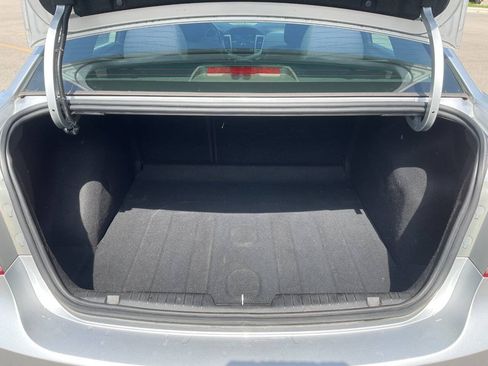 Used 2012 Chevrolet Cruze LS FWD image 28