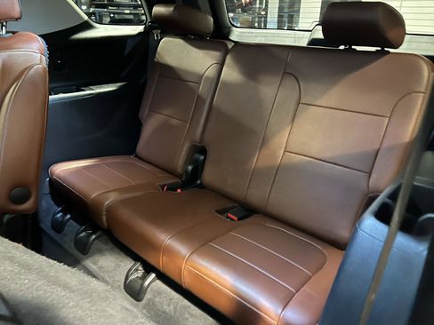 Used 2020 Chevrolet Traverse High Country w/ LPO, Floor Liner Package image 33