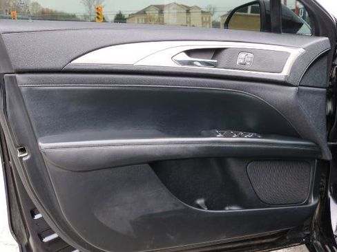 Used 2020 Lincoln MKZ w/ Convenience Package FWD image 8