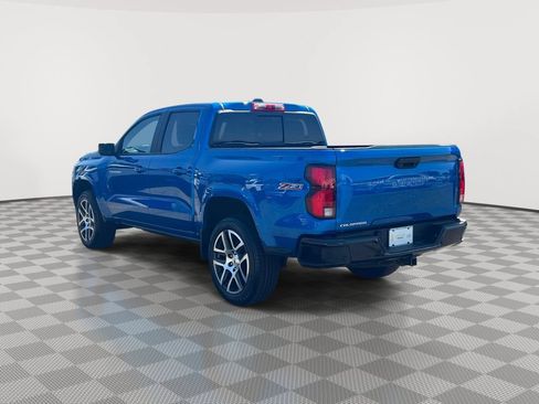 Used 2023 Chevrolet Colorado Z71 w/ Z71 Convenience Package 2 AWD/4WD image 7