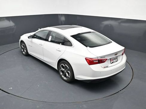 Used 2024 Chevrolet Malibu LT FWD image 16