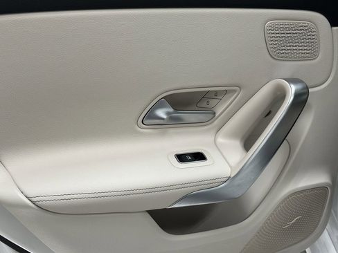 Certified 2025 Mercedes-Benz CLA 250 4MATIC image 23