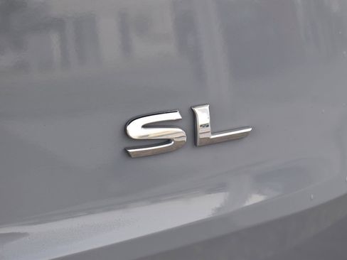 Used 2023 Nissan Rogue SL w/ SL Premium Package FWD image 9