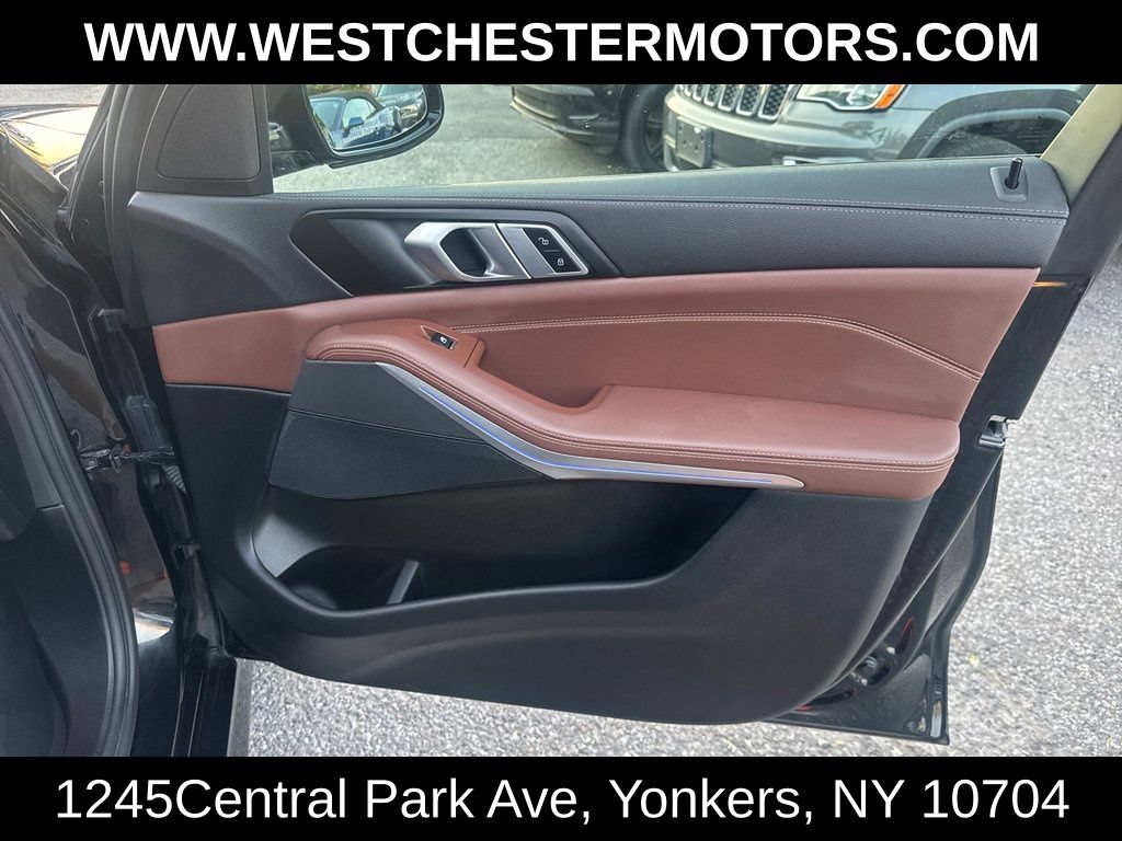 Used 2022 BMW X5 xDrive40i w/ Premium Essential Package AWD/4WD image 14