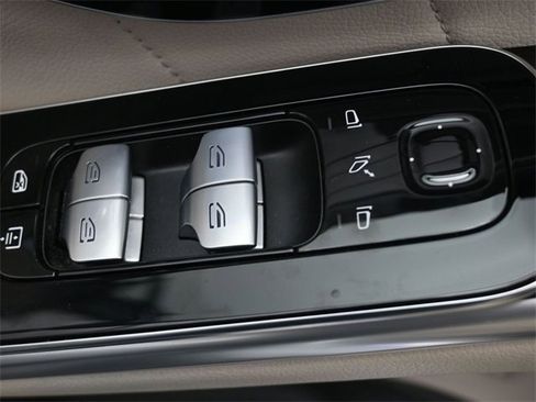 Used 2024 Mercedes-Benz S 580 4MATIC Sedan image 21