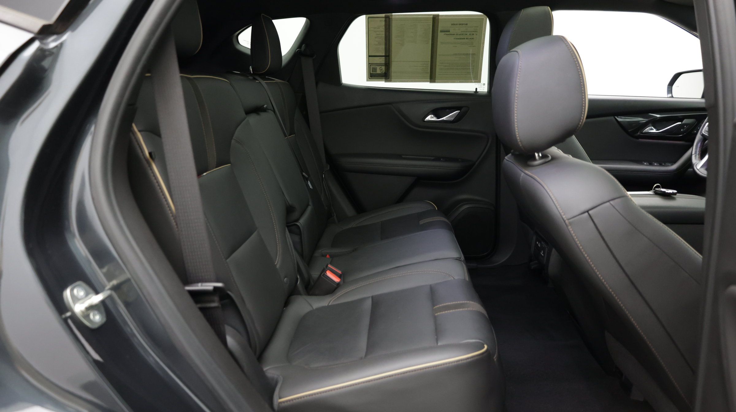 Used 2019 Chevrolet Blazer Premier w/ Sun and Wheels Package FWD image 39