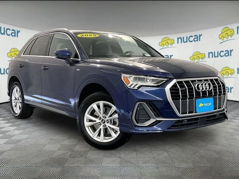 Used 2025 Audi Q3 2.0T Premium AWD/4WD image 1
