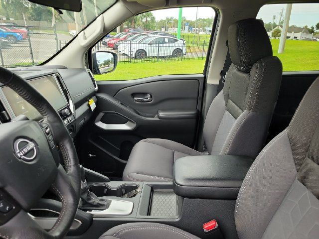 Used 2025 Nissan Frontier SV w/ SV Convenience Package AWD/4WD image 18