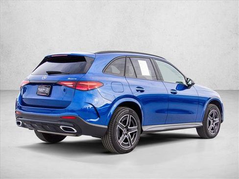 Certified 2026 Mercedes-Benz GLC 300 4MATIC image 5