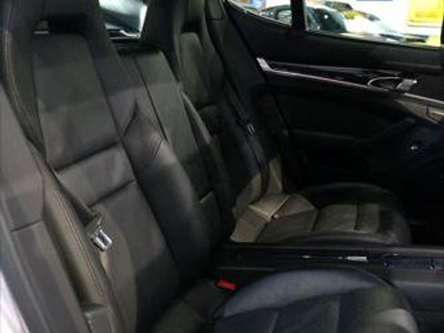 Used 2011 Porsche Panamera 4 image 18