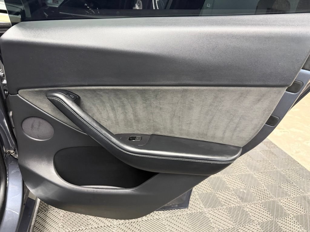 Used 2022 Tesla Model Y Performance AWD/4WD image 44