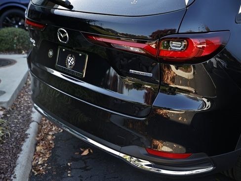 Used 2024 MAZDA CX-90 Plug-In Hybrid w/ Premium Plus image 9