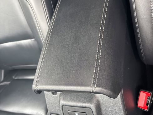 Used 2025 Ford Bronco Outer Banks AWD/4WD image 32