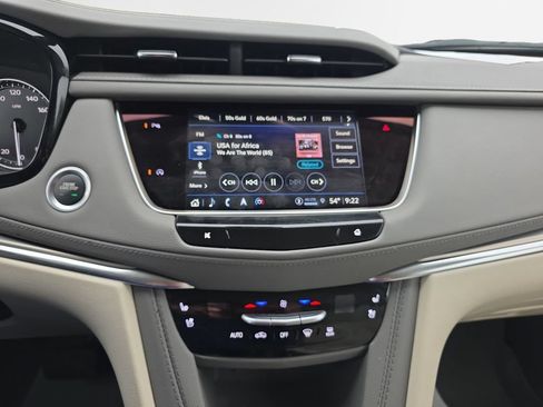 Used 2024 Cadillac XT5 Premium Luxury w/ LPO, Floor Liner Package FWD image 22