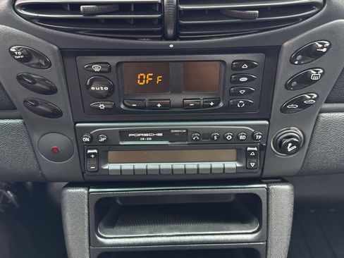 Used 1997 Porsche Boxster image 27