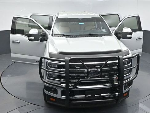 Used 2025 Ford F250 Lariat w/ Lariat Ultimate Package image 55