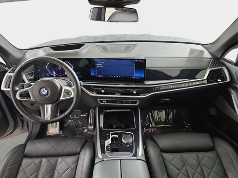 Certified 2024 BMW X5 xDrive40i w/ M Sport Package image 11