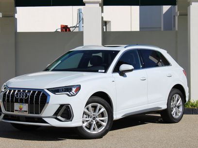 New 2025 Audi Q3 2.0T Premium