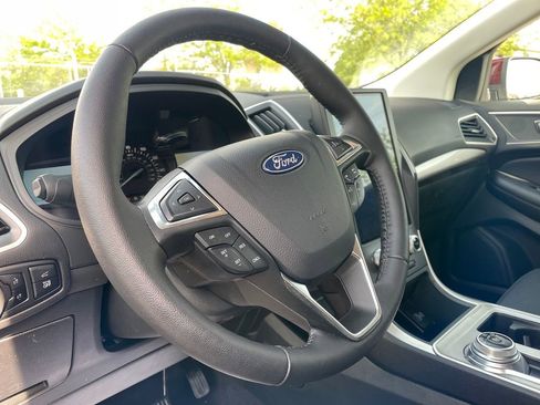 Used 2024 Ford Edge SEL w/ Convenience Package AWD/4WD image 16