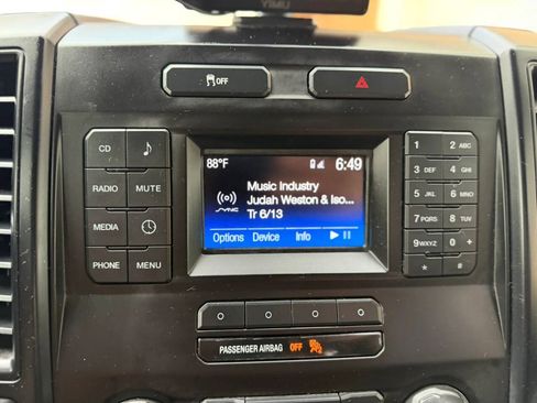 Used 2015 Ford F150 XL w/ Equipment Group 101A Mid RWD image 15
