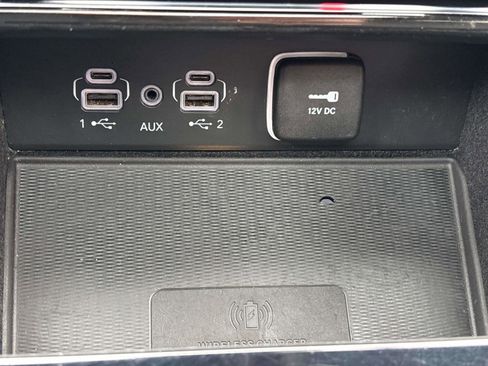 Used 2022 Jeep Grand Cherokee L Laredo w/ Luxury Tech Group I AWD/4WD image 20