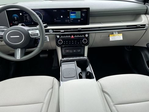 New 2026 Hyundai Tucson Limited FWD image 18