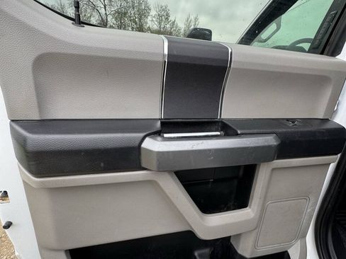Used 2017 Ford F350 XLT w/ XLT Value Package AWD/4WD image 41